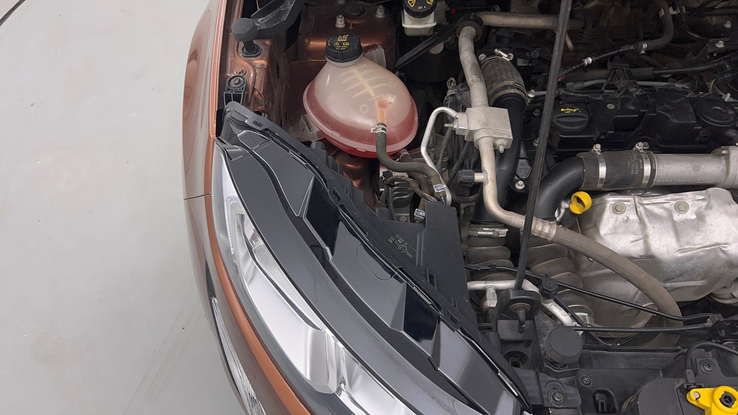 Used 2018 Ford EcoSport Trend + 1.5L TDCi Diesel Manual engine ENGINE RIGHT SIDE VIEW