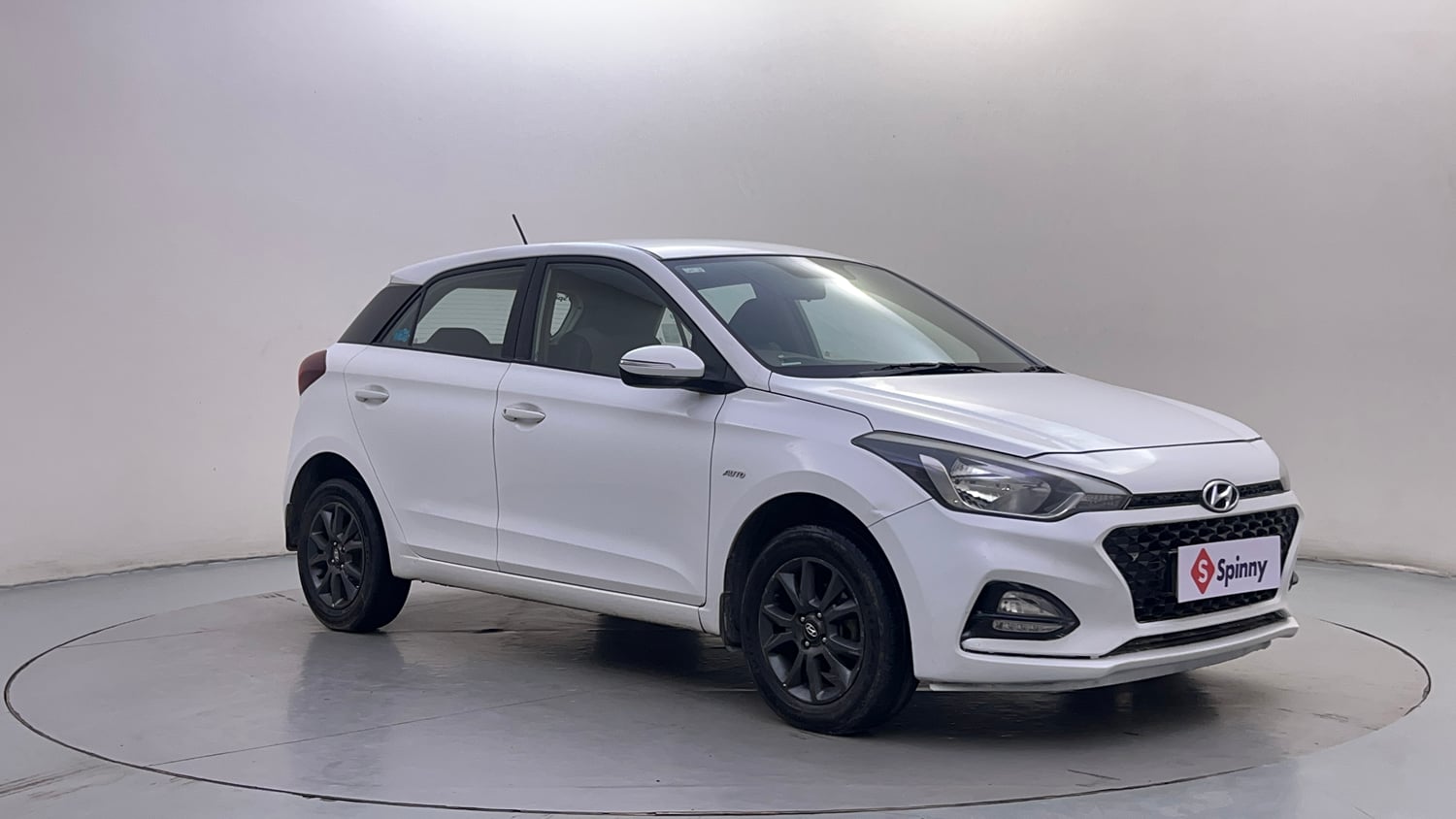 Used 2018 Hyundai Elite i20 Asta 1.2 AT Petrol Automatic exterior RIGHT FRONT CORNER VIEW