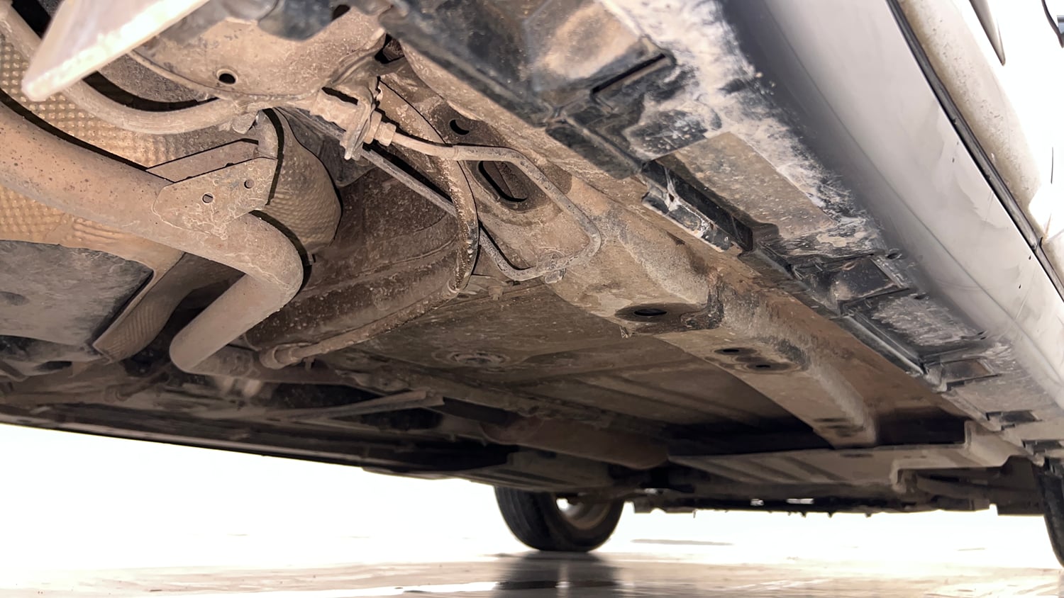 Used 2022 Maruti Suzuki Baleno Alpha AGS Petrol Automatic extra REAR RIGHT UNDERBODY VIEW