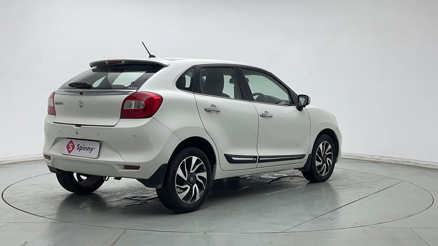Used 2019 Maruti Suzuki Baleno Zeta Petrol Manual exterior RIGHT REAR CORNER VIEW