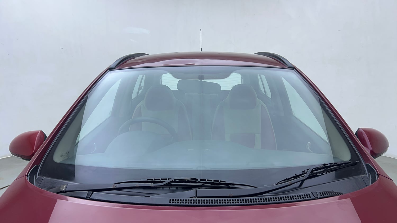 Used 2015 Hyundai Grand i10 Sportz 1.2 Kappa VTVT Petrol Manual exterior FRONT WINDSHIELD VIEW