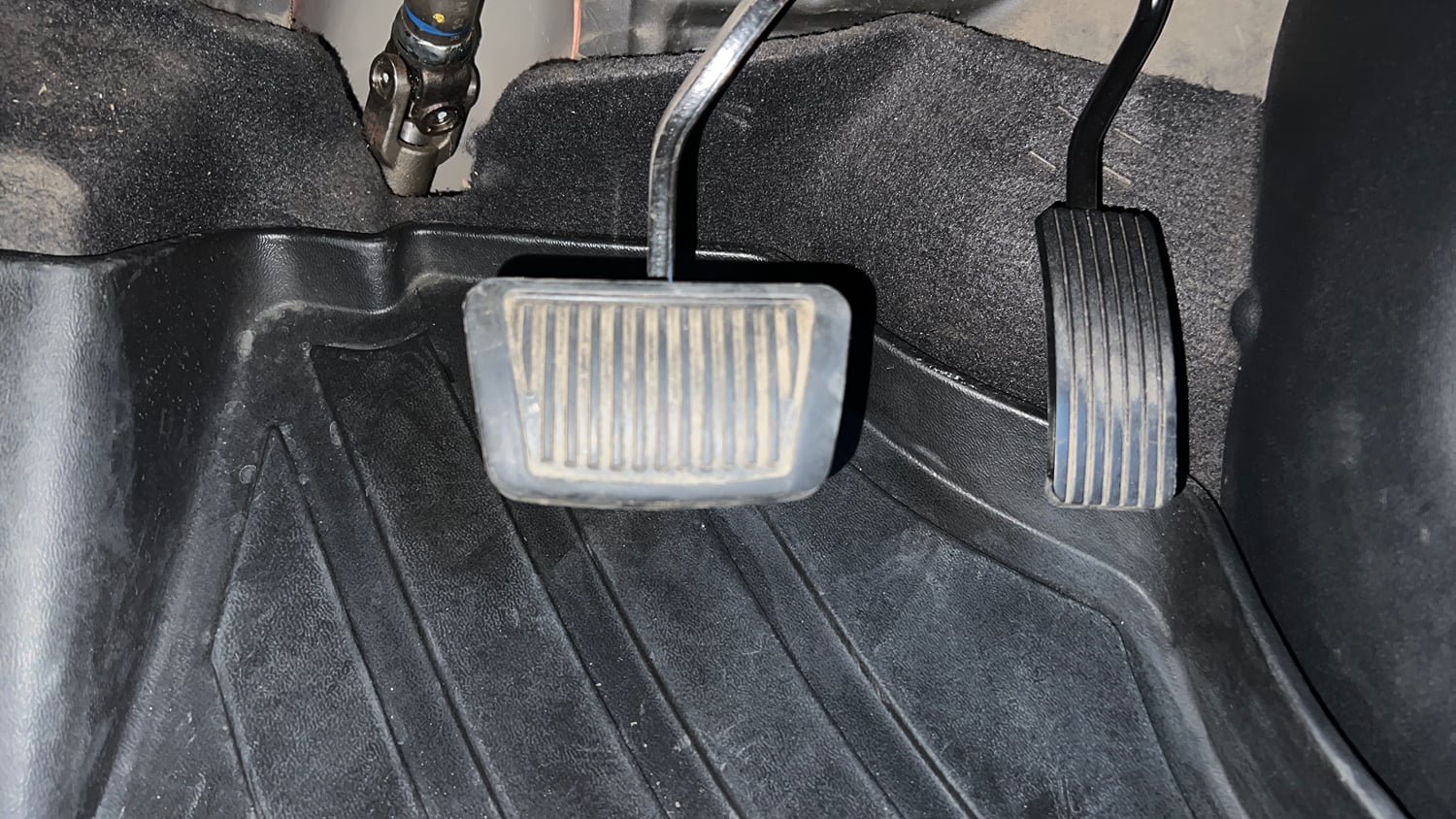 Used 2017 Hyundai Creta 1.6 SX Plus AT Petrol Petrol Automatic interior PEDALS VIEW