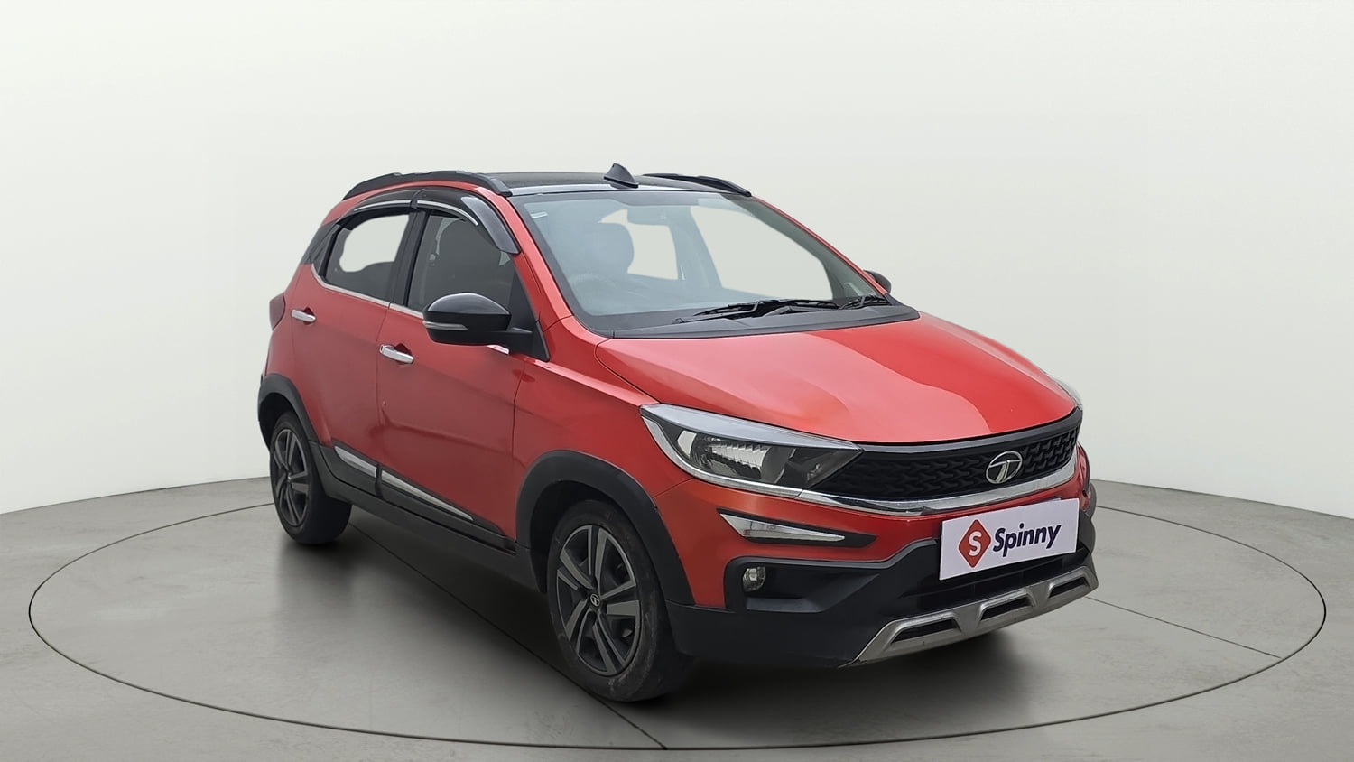 Used 2021 Tata Tiago NRG XZ MT Petrol Manual exterior RIGHT FRONT CORNER VIEW