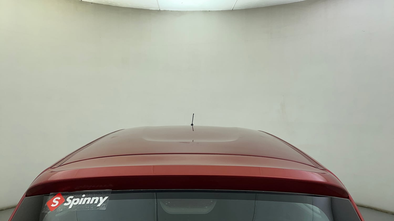 Used 2016 Renault Kwid 1.0 RXT Petrol Manual exterior EXTERIOR ROOF VIEW