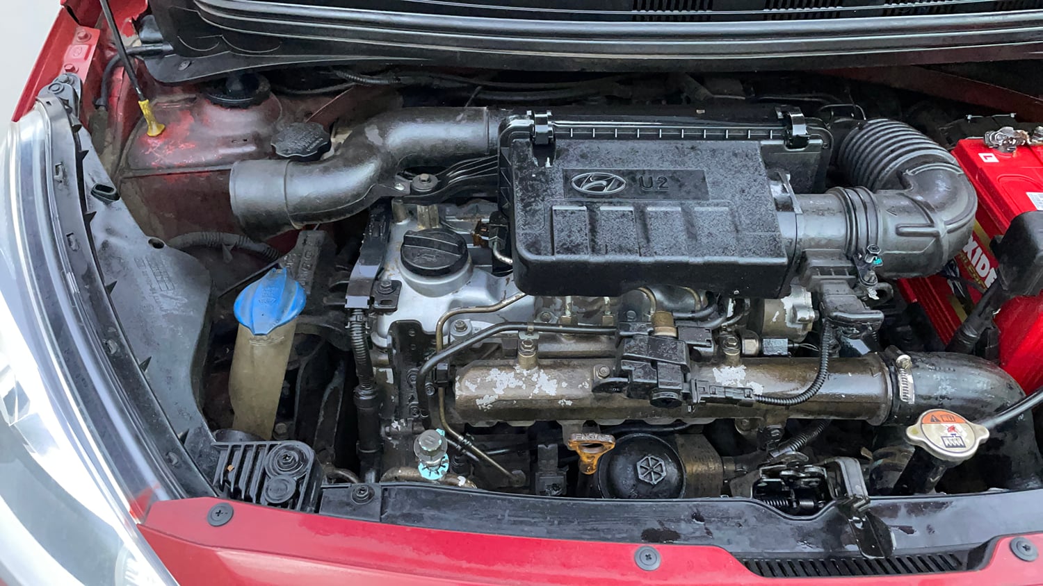 Used 2017 Hyundai Xcent SX 1.1 CRDi Diesel Manual engine ENGINE RIGHT SIDE VIEW