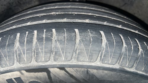 Used 2022 Kia Sonet GTX Plus 1.5 AT Diesel Automatic tyres LEFT FRONT TYRE TREAD VIEW