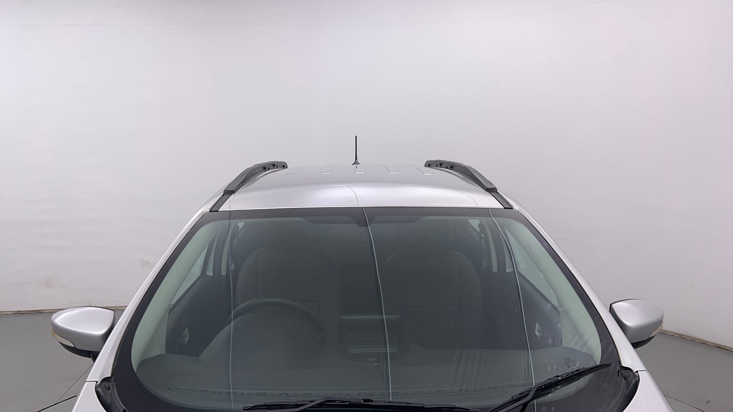 Used 2018 Ford EcoSport Trend + 1.5L TDCi Diesel Manual exterior FRONT WINDSHIELD VIEW