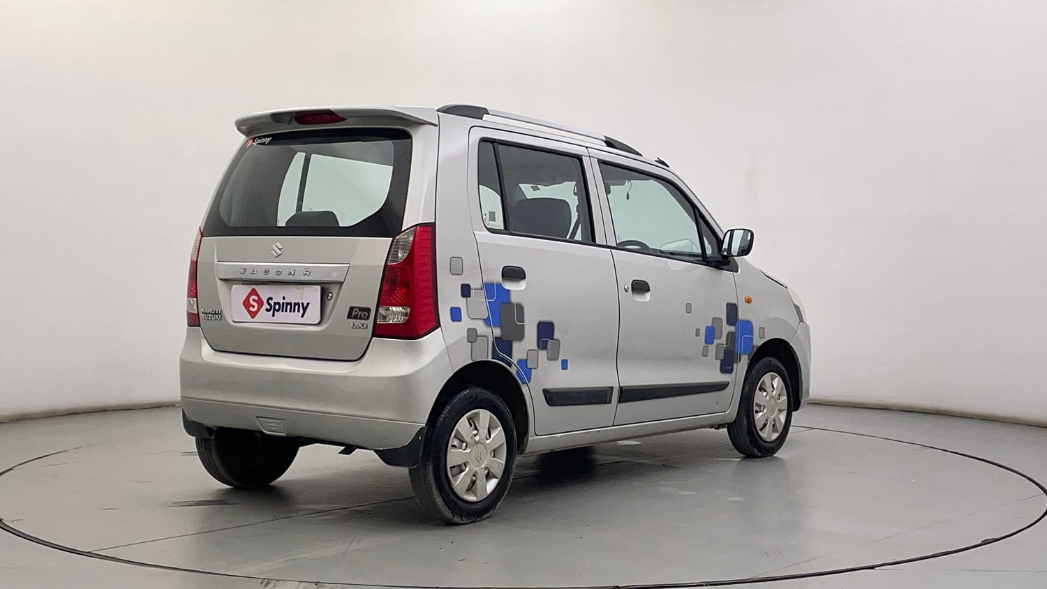 Used 2012 Maruti Suzuki Wagon R LXi Petrol Manual exterior RIGHT REAR CORNER VIEW
