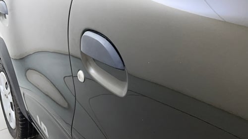 Used 2024 Renault Kwid RXT 1.0L Petrol Manual dents MINOR SCRATCH
