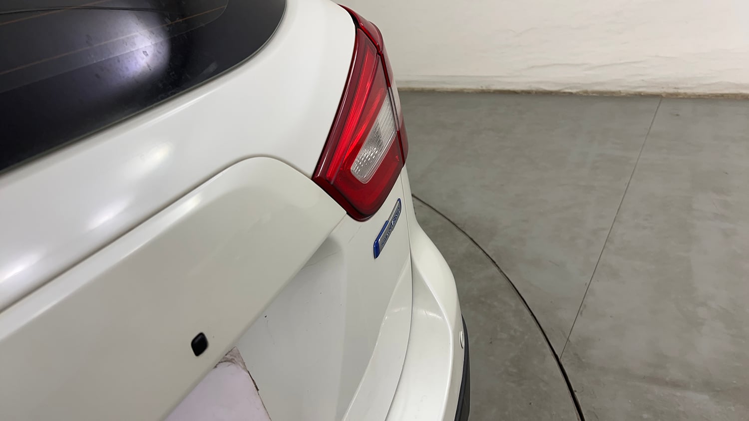 Used 2021 Maruti Suzuki S-Cross Alpha Petrol Manual dents MINOR SCRATCH