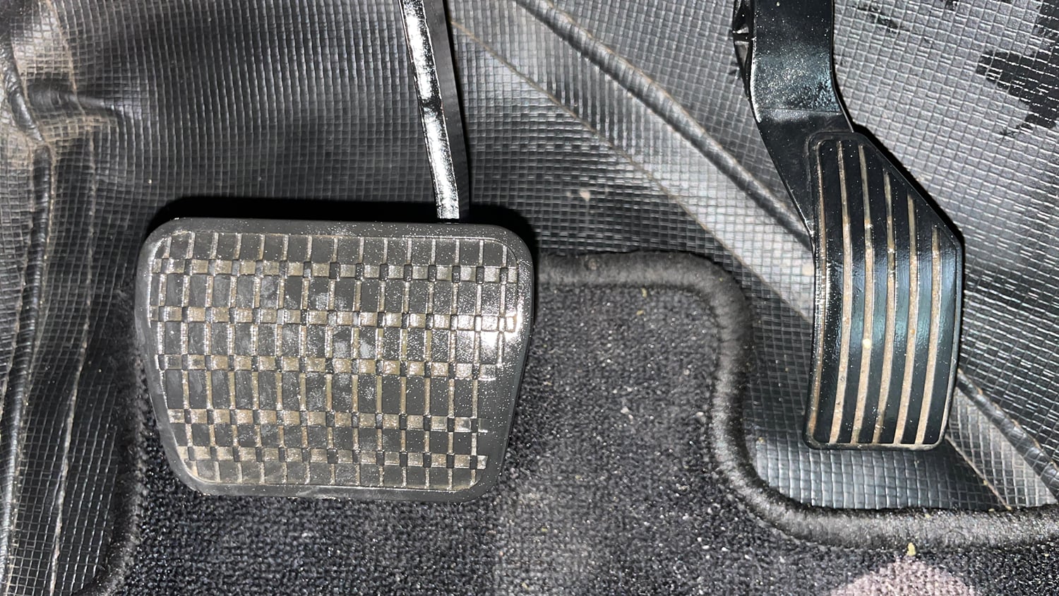 Used 2022 Tata Punch Creative Dual Tone AMT Petrol Automatic interior PEDALS VIEW