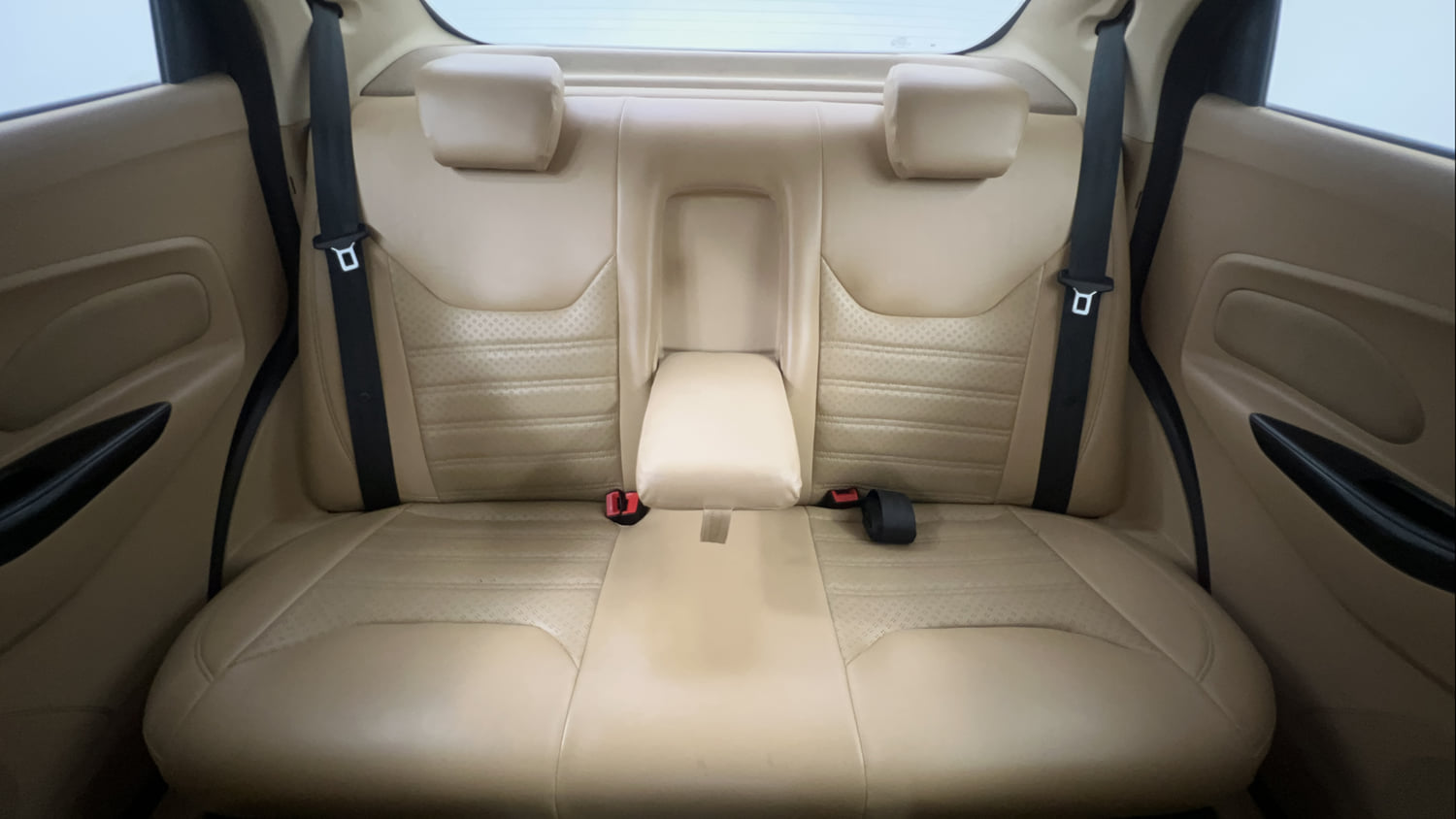 Used 2017 Ford Figo Aspire Titanium1.5 TDCi Diesel Manual interior REAR SEAT CONDITION VIEW