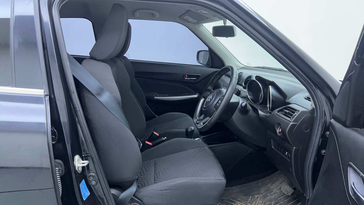 Used 2023 Maruti Suzuki Swift ZXi Plus AMT Petrol Automatic interior RIGHT SIDE FRONT DOOR CABIN VIEW