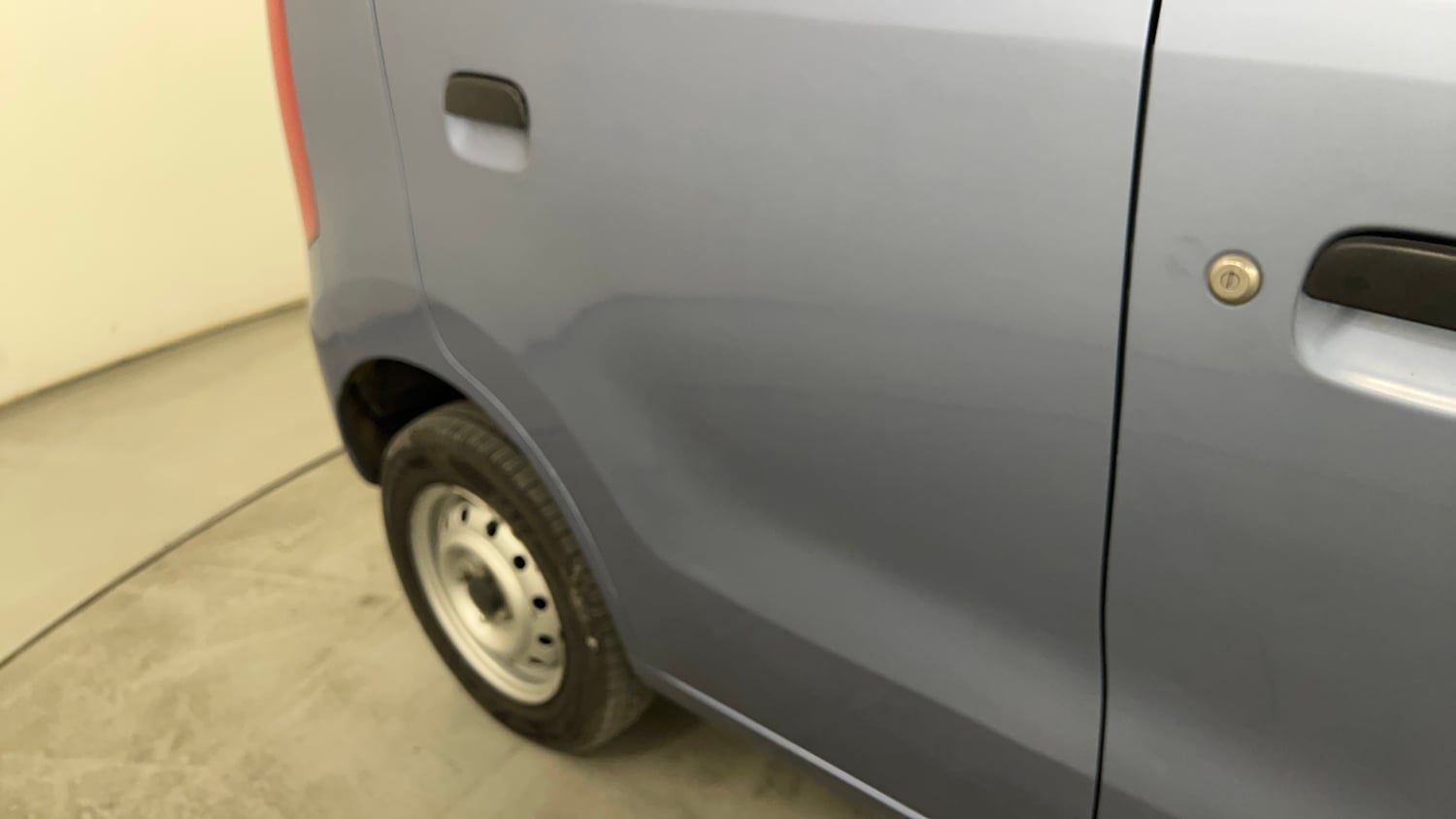 Used 2012 Maruti Suzuki Wagon R LXi Petrol Manual dents MINOR SCRATCH