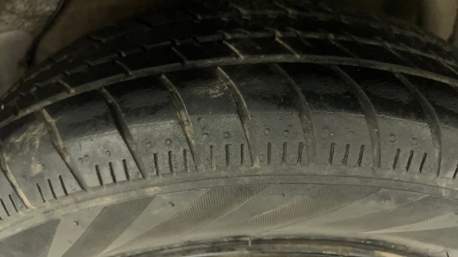 Used 2021 Maruti Suzuki Celerio X Zxi Petrol Manual tyres LEFT REAR TYRE TREAD VIEW