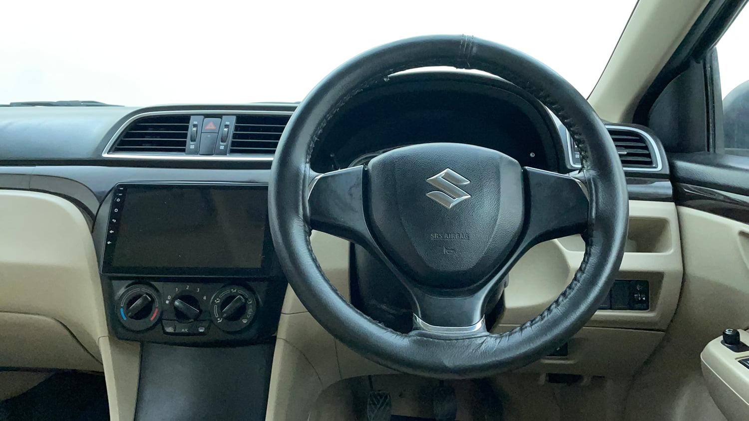 Used 2017 Maruti Suzuki Ciaz VXi Petrol Manual interior STEERING VIEW