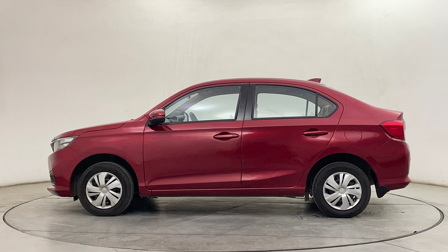 Used 2018 Honda Amaze 1.2 S CVT Petrol Petrol Automatic exterior LEFT SIDE VIEW
