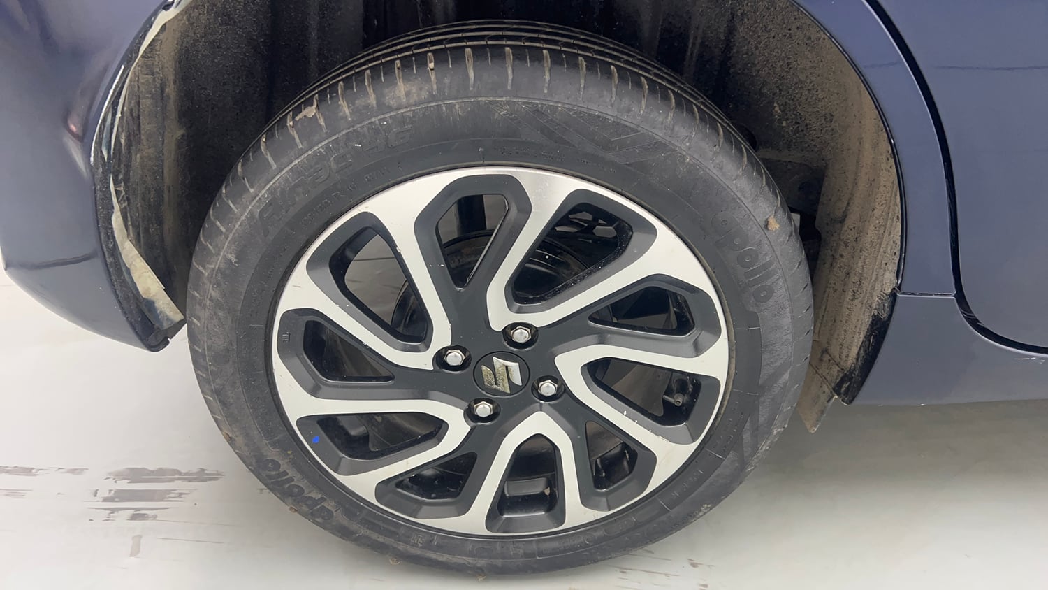 Used 2022 Maruti Suzuki Baleno Alpha Petrol Manual tyres RIGHT REAR TYRE RIM VIEW