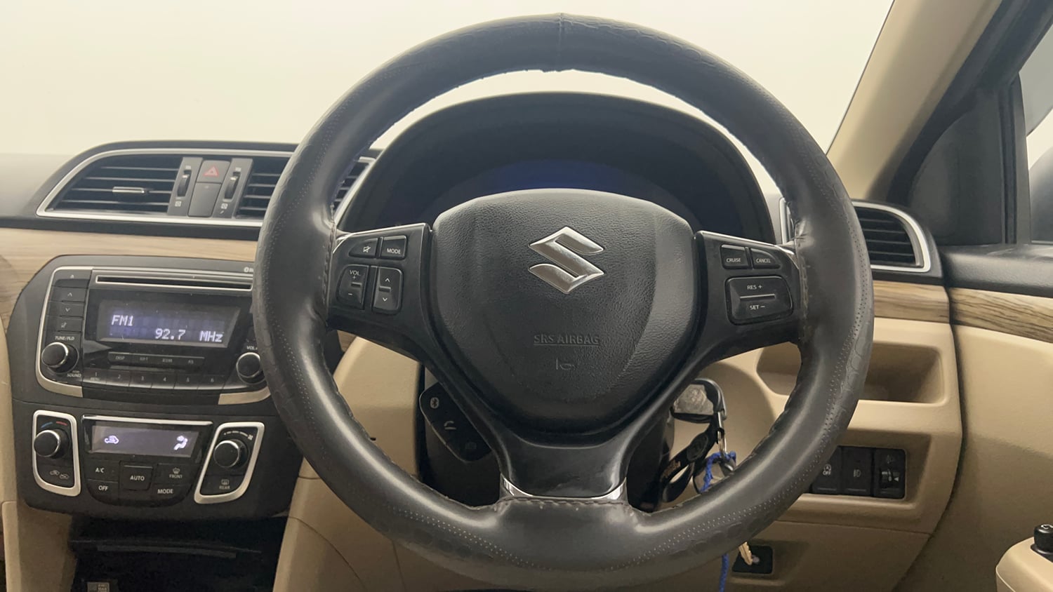 Used 2022 Maruti Suzuki Ciaz Delta 1.5 Petrol Manual interior STEERING VIEW