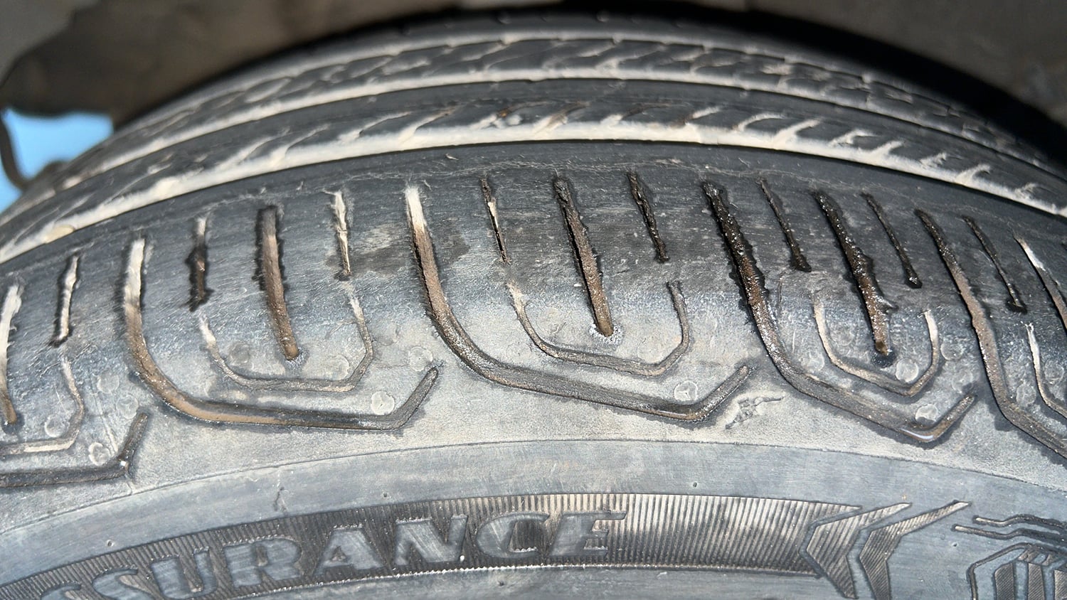 Used 2021 Tata Tigor XMA Petrol Automatic tyres RIGHT REAR TYRE TREAD VIEW