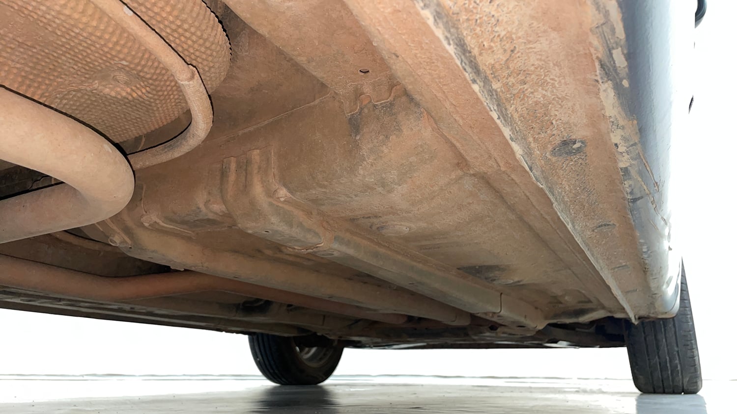 Used 2019 Hyundai Elite i20 Asta 1.2 (O) Petrol Manual extra REAR RIGHT UNDERBODY VIEW