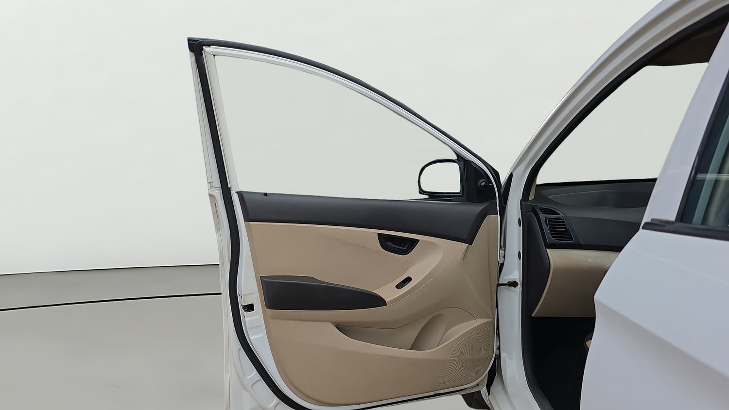 Used 2014 Hyundai Eon Era + Petrol Manual interior LEFT FRONT DOOR OPEN VIEW