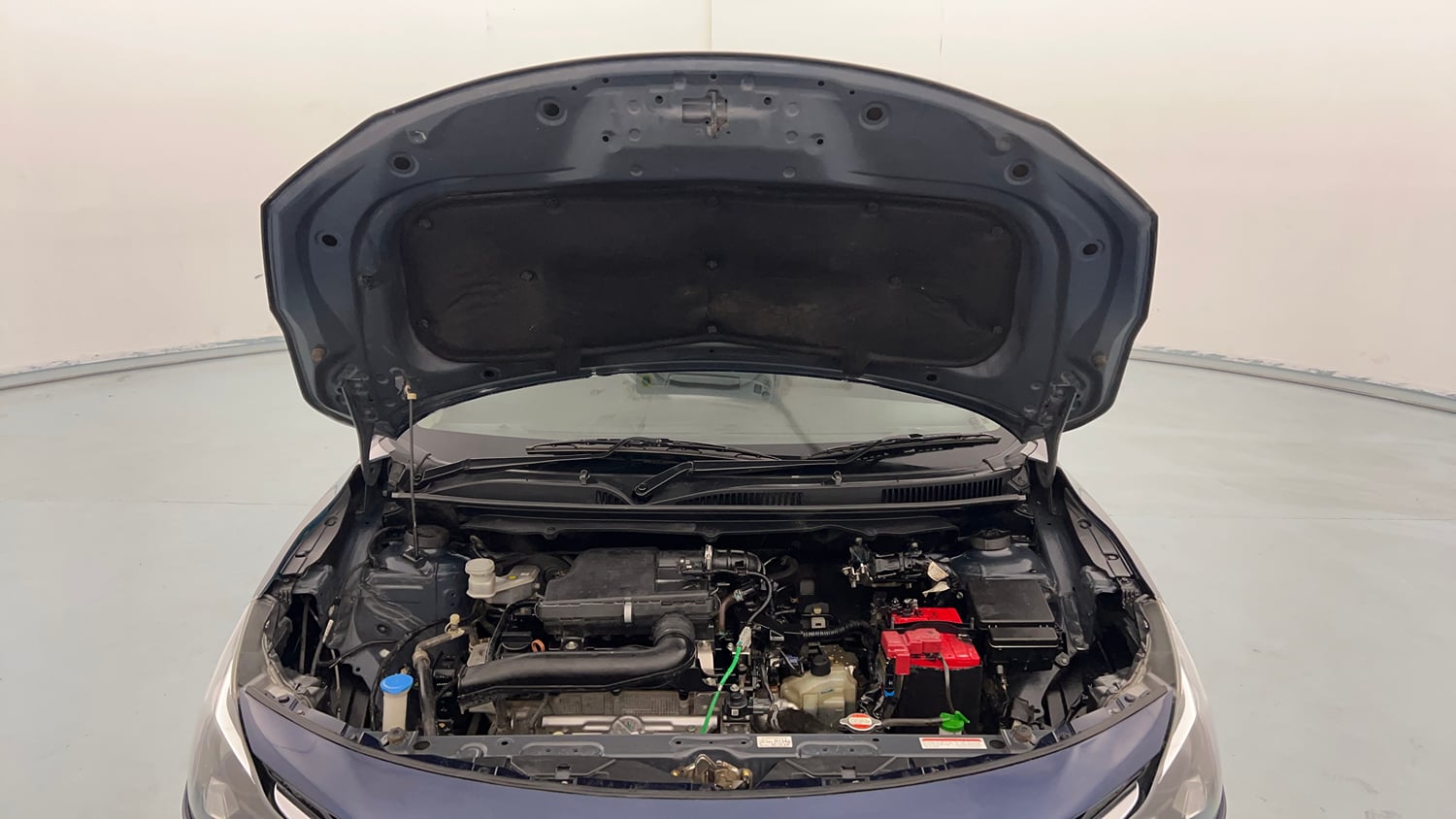 Used 2022 Maruti Suzuki Baleno Zeta AGS Petrol Automatic engine ENGINE & BONNET OPEN FRONT VIEW