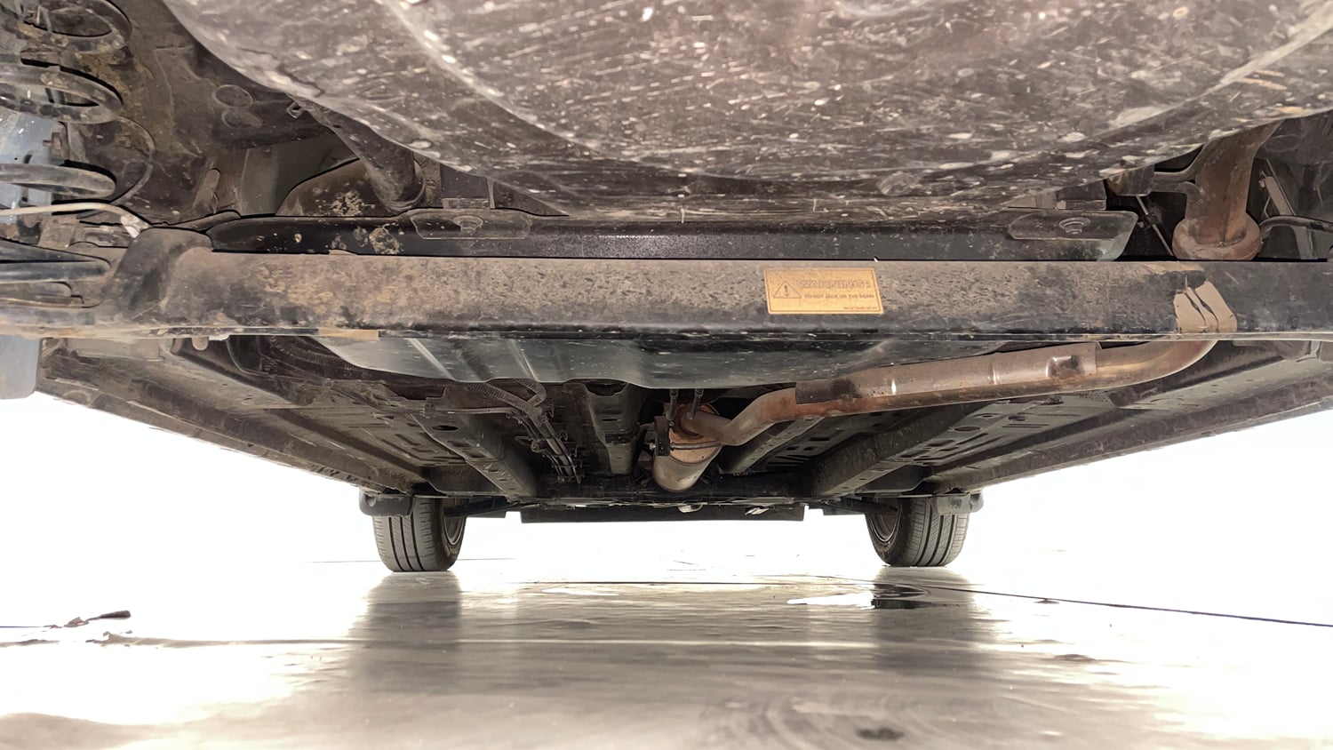 Used 2025 Tata Altroz XZ Petrol Petrol Manual extra REAR UNDERBODY VIEW (TAKEN FROM REAR)