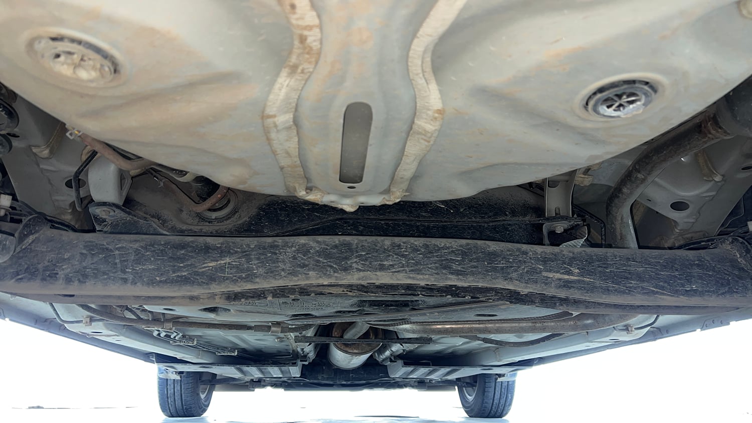 Used 2024 Maruti Suzuki Swift ZXi AMT Petrol Automatic extra REAR UNDERBODY VIEW (TAKEN FROM REAR)