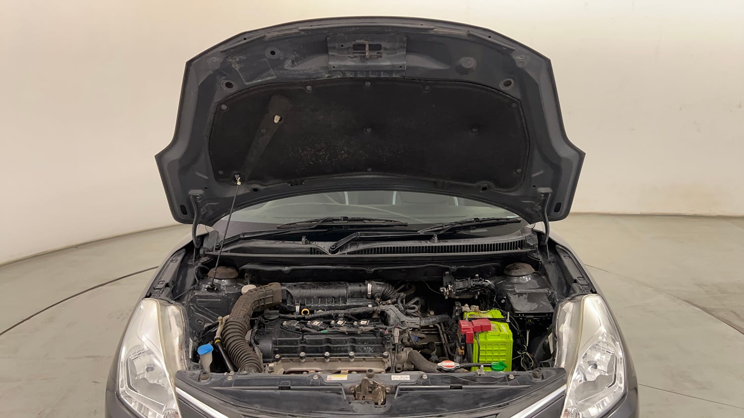 Used 2016 Maruti Suzuki Baleno Delta 1.2 Petrol Manual engine ENGINE & BONNET OPEN FRONT VIEW