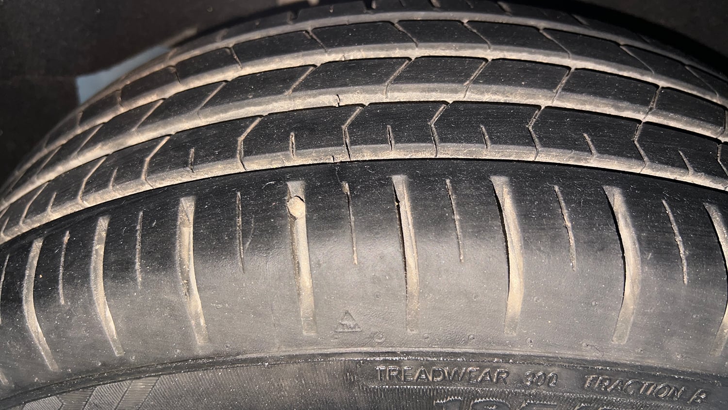Used 2020 Maruti Suzuki Baleno Alpha Automatic Petrol Automatic tyres RIGHT REAR TYRE TREAD VIEW