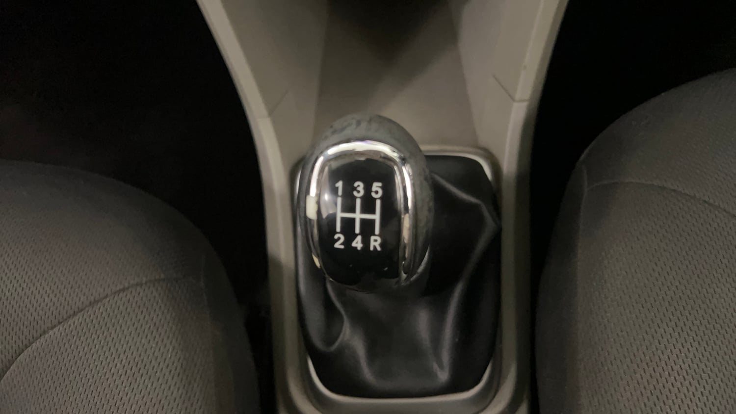 Used 2016 Tata Tiago Revotron XZ Petrol Manual interior GEAR  KNOB VIEW
