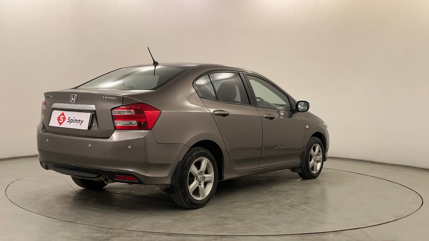 Used 2012 Honda City 1.5 S MT Petrol Manual exterior RIGHT REAR CORNER VIEW