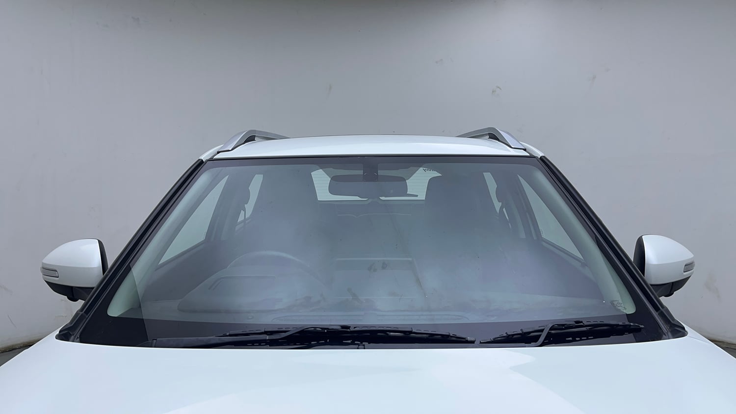 Used 2023 Maruti Suzuki Brezza ZXi Plus Petrol Manual exterior FRONT WINDSHIELD VIEW