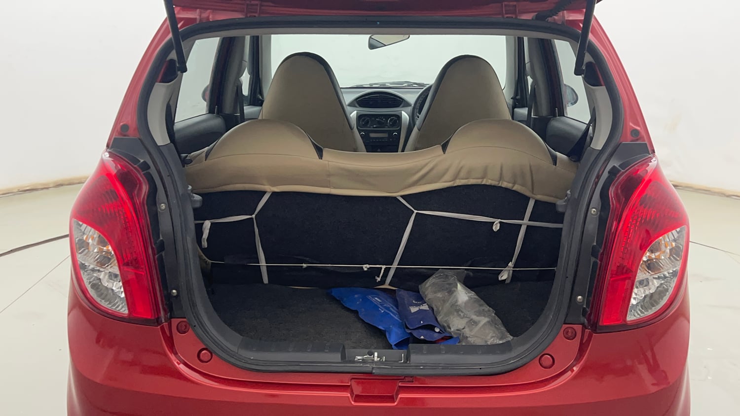 Used 2017 Maruti Suzuki Alto 800 VXi Petrol Manual interior DICKY INSIDE VIEW