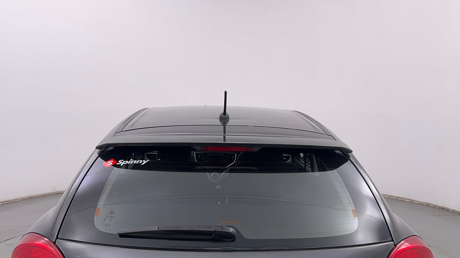 Used 2018 Maruti Suzuki Baleno Delta 1.2 Petrol Manual exterior BACK WINDSHIELD VIEW