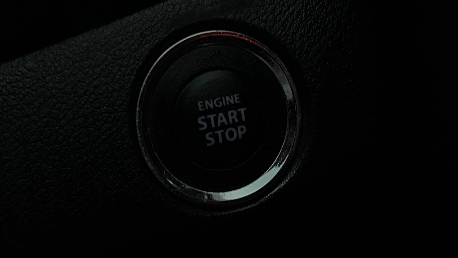 Used 2020 Maruti Suzuki Baleno Alpha Automatic Petrol Automatic top_features Keyless start