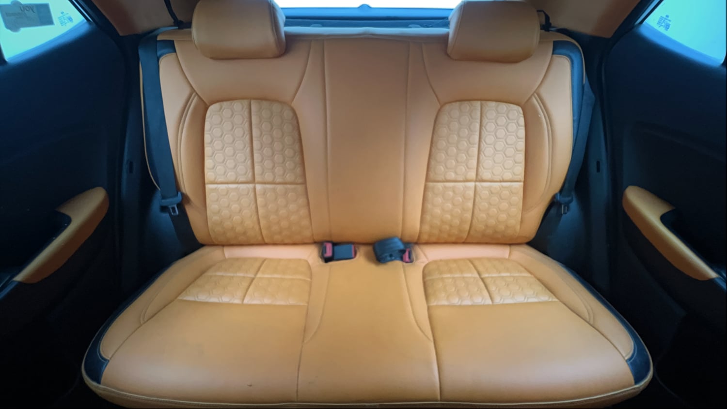 Used 2021 Hyundai Venue SX 1.5 CRDi Diesel Manual interior REAR SEAT CONDITION VIEW
