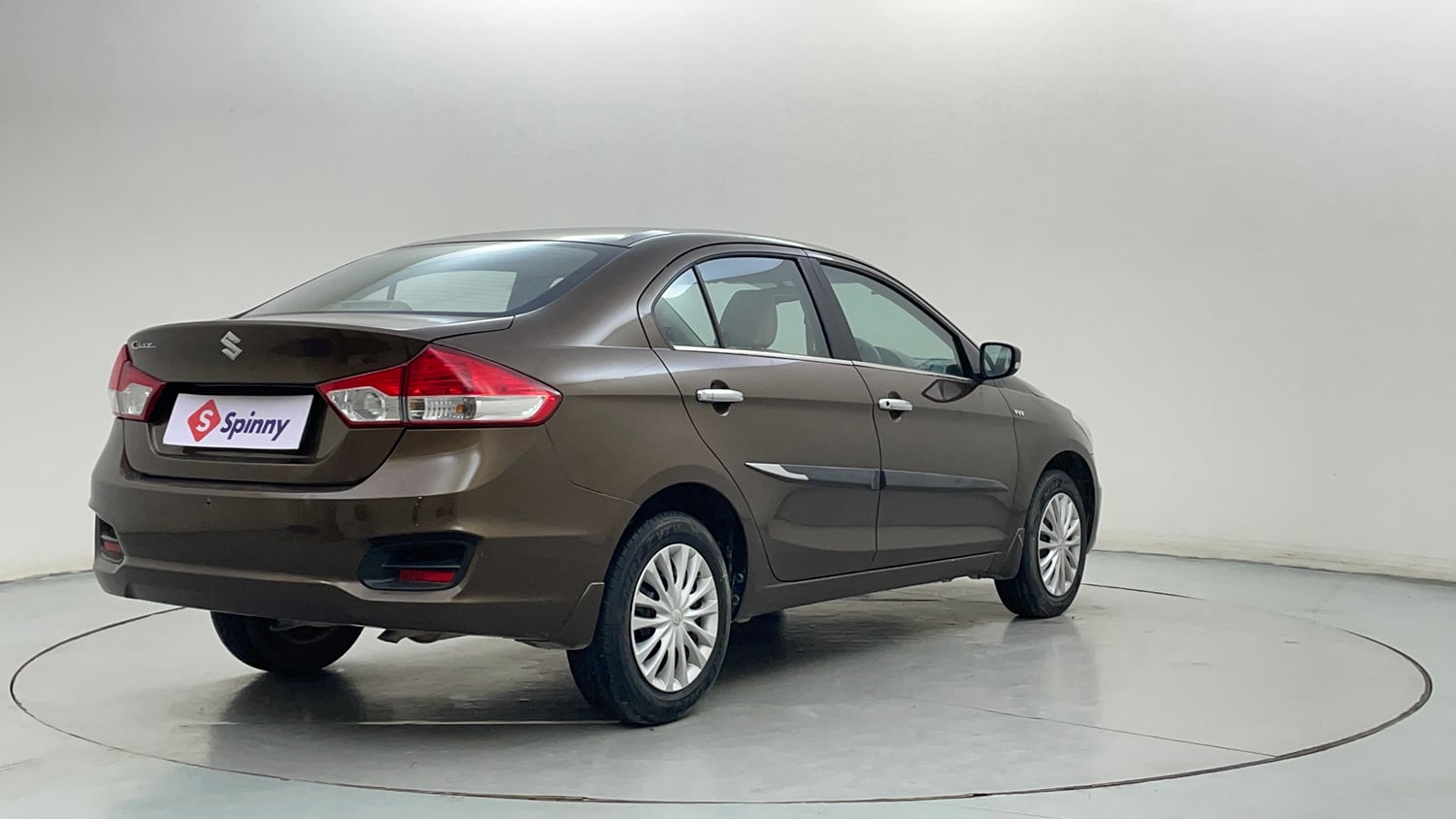 Used 2017 Maruti Suzuki Ciaz VXi Petrol Manual exterior RIGHT REAR CORNER VIEW