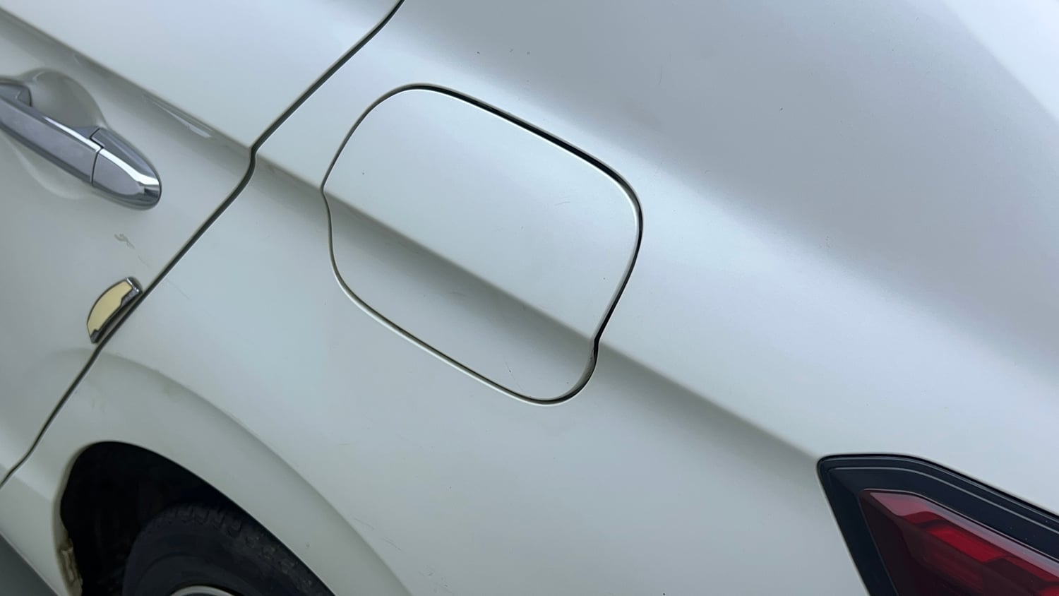 Used 2021 Honda City ZX CVT Petrol Petrol Automatic dents MINOR DENT