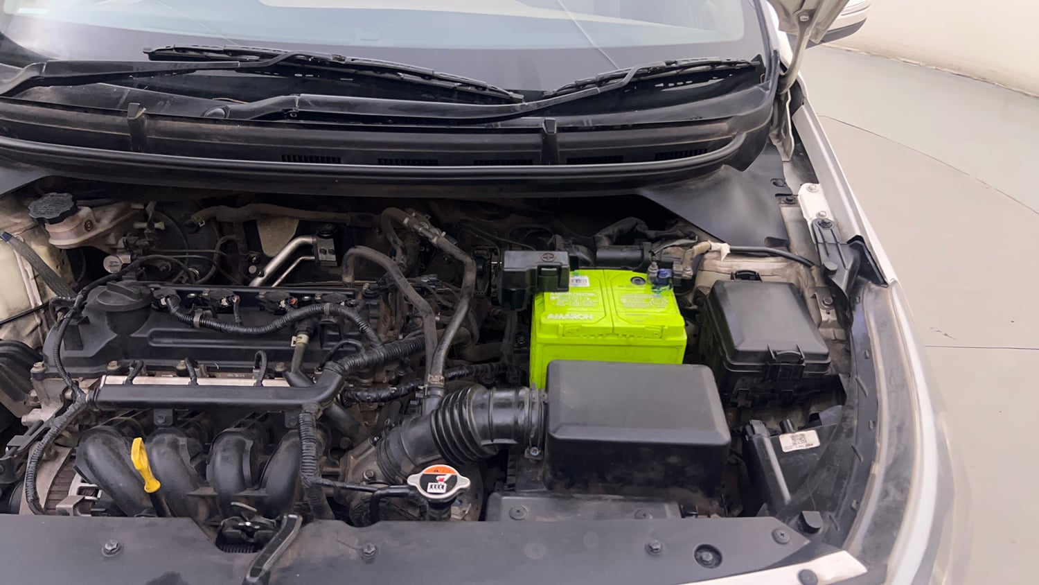 Used 2018 Hyundai Elite i20 Asta 1.2 AT Petrol Automatic engine ENGINE LEFT SIDE HINGE & APRON VIEW