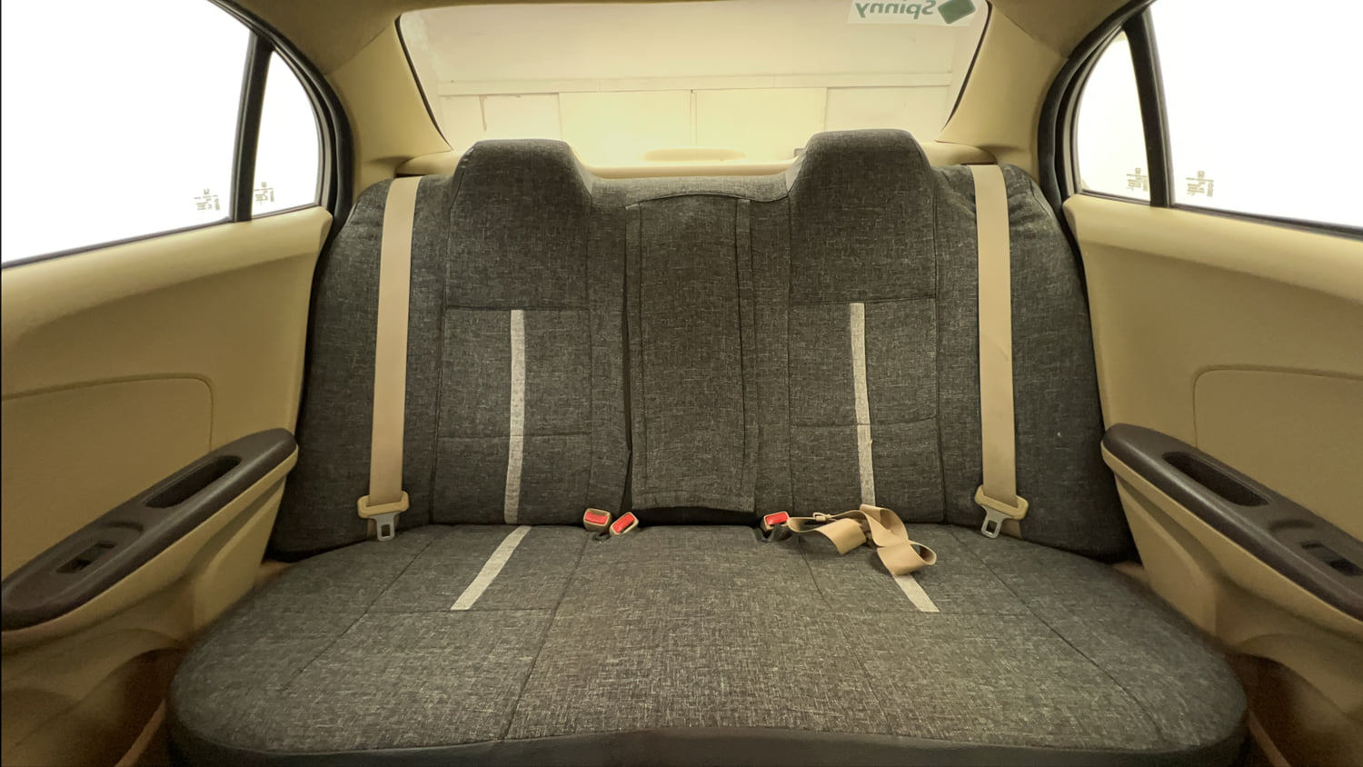 Used 2013 Honda Amaze 1.2 S i-VTEC Petrol Manual interior REAR SEAT CONDITION VIEW