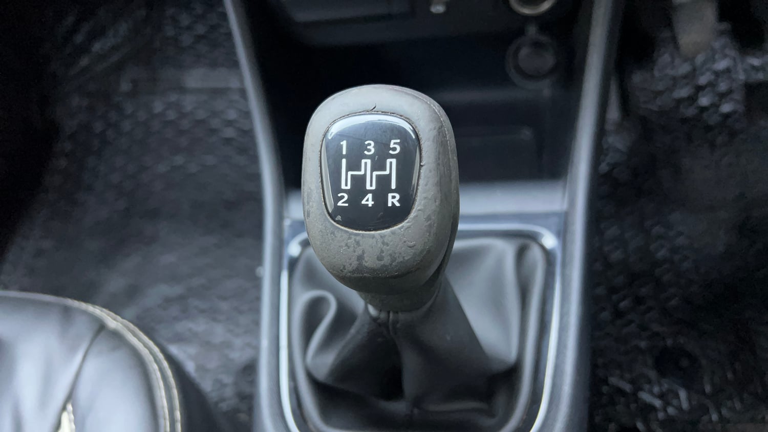 Used 2024 Tata Punch Adventure iCNG Cng Manual interior GEAR  KNOB VIEW