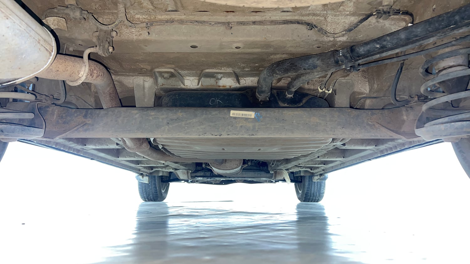 Used 2020 MG Motors Hector Sharp 1.5 DCT Petrol Petrol Automatic extra REAR UNDERBODY VIEW (TAKEN FROM REAR)