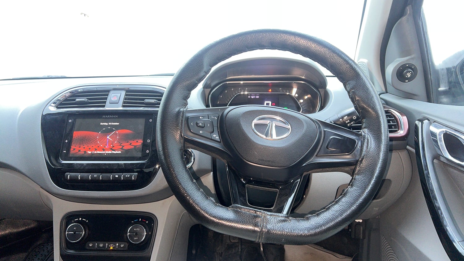 Used 2021 Tata Tigor XZ Plus Petrol Manual interior STEERING VIEW