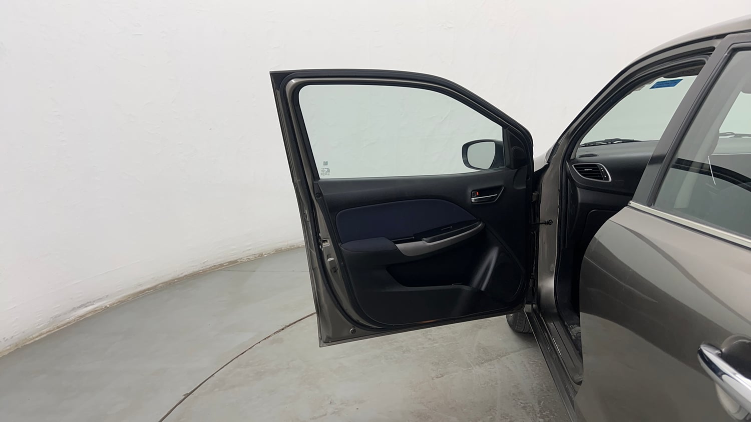 Used 2020 Maruti Suzuki Baleno Zeta Petrol Manual interior LEFT FRONT DOOR OPEN VIEW