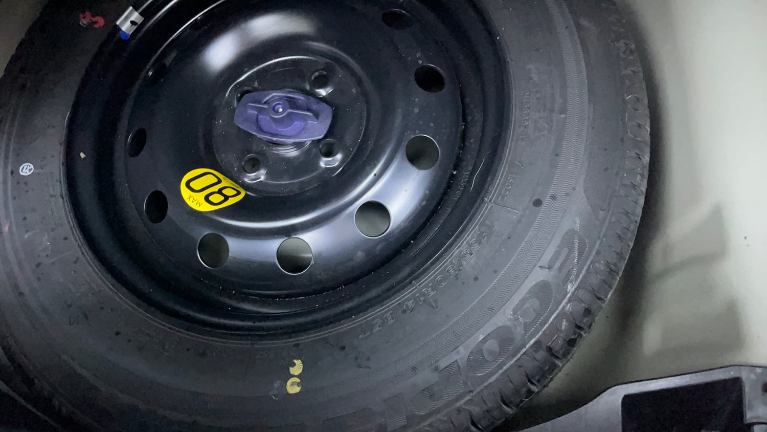 Used 2022 Maruti Suzuki Swift ZXi Plus Petrol Manual tyres SPARE TYRE VIEW