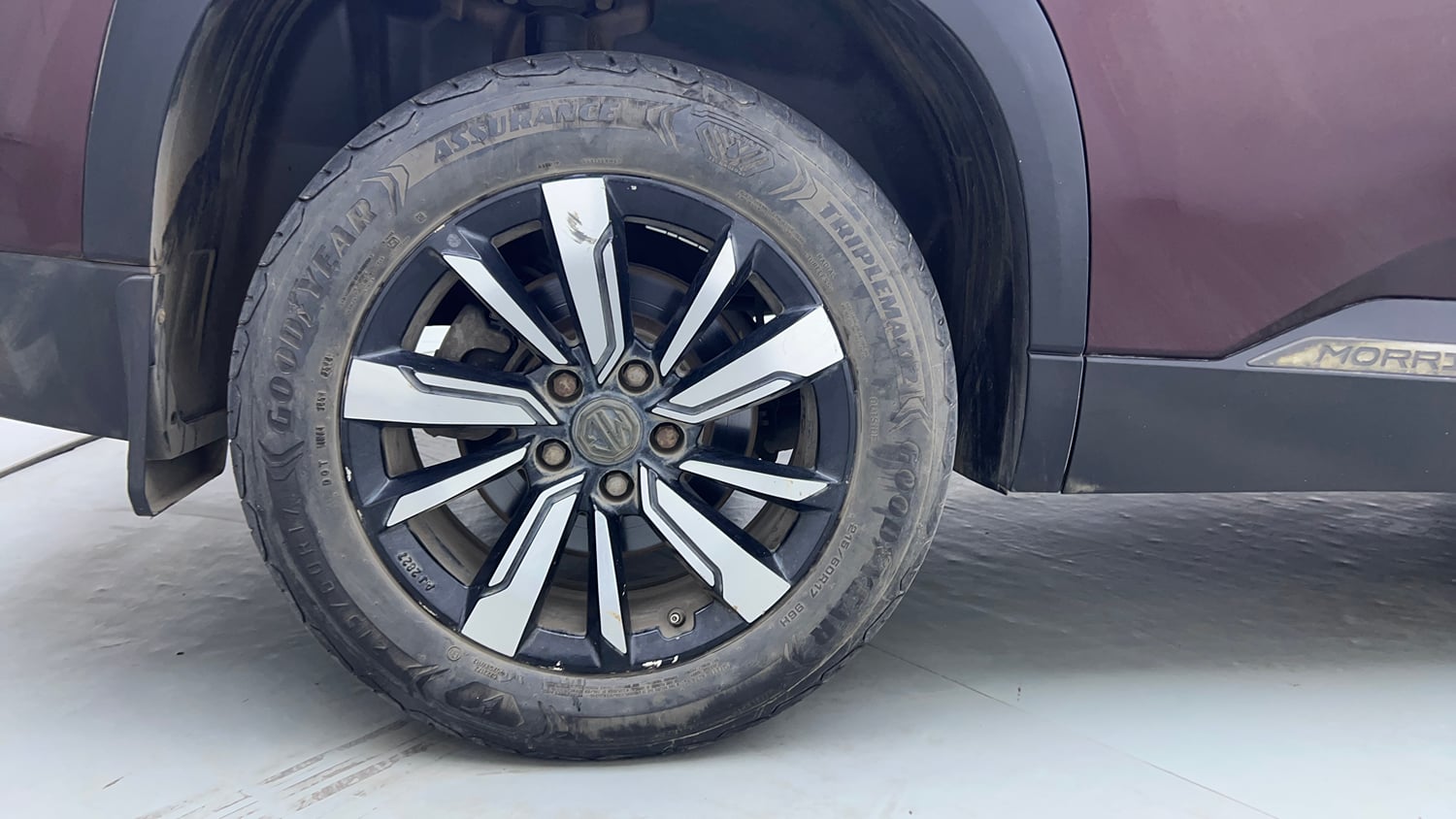 Used 2020 MG Motors Hector Sharp 1.5 DCT Petrol Petrol Automatic tyres RIGHT REAR TYRE RIM VIEW