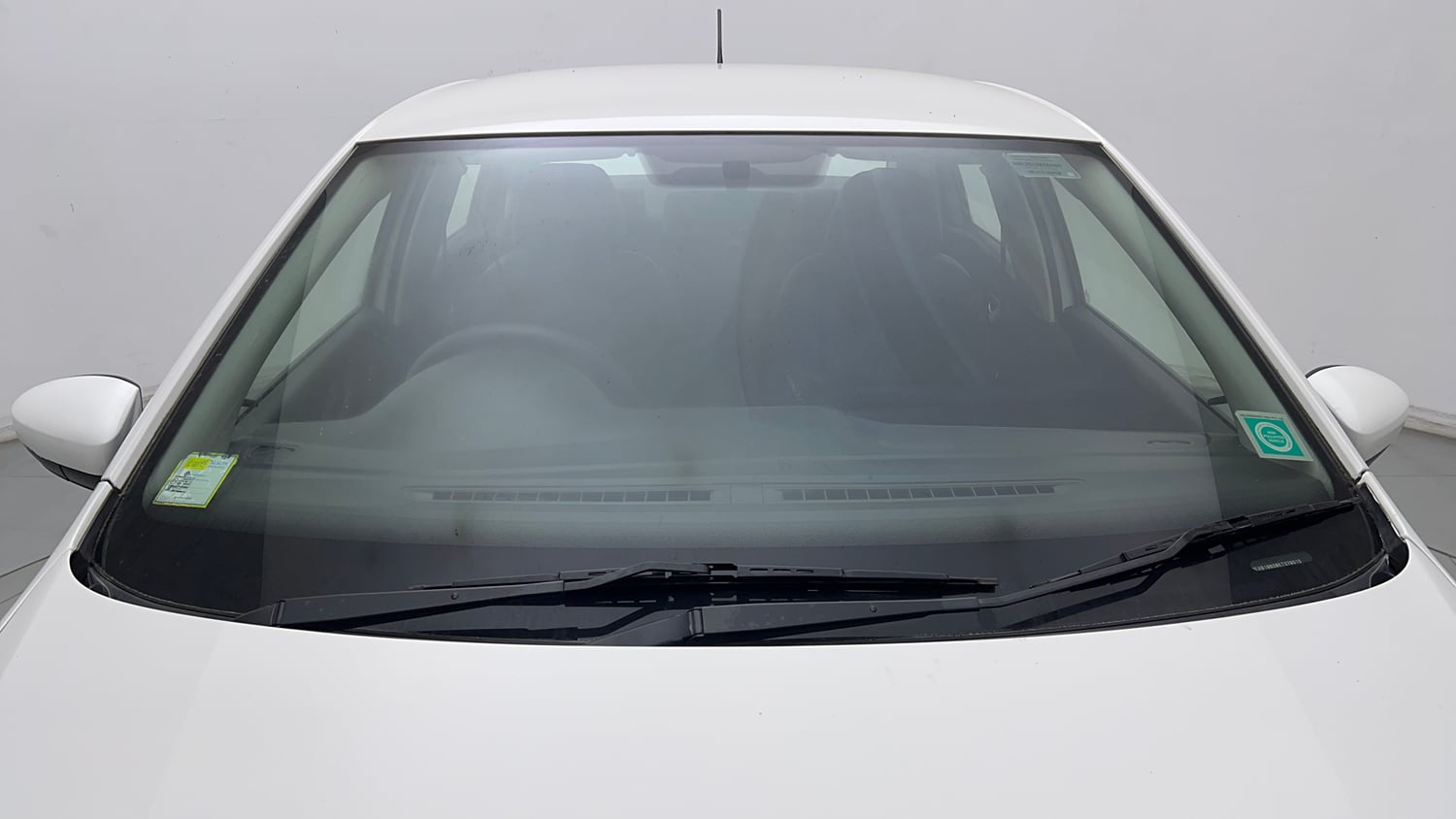 Used 2019 Volkswagen Ameo  1.0 Trendline Petrol + CNG(Outside Fitted) Petrol+cng Manual exterior FRONT WINDSHIELD VIEW