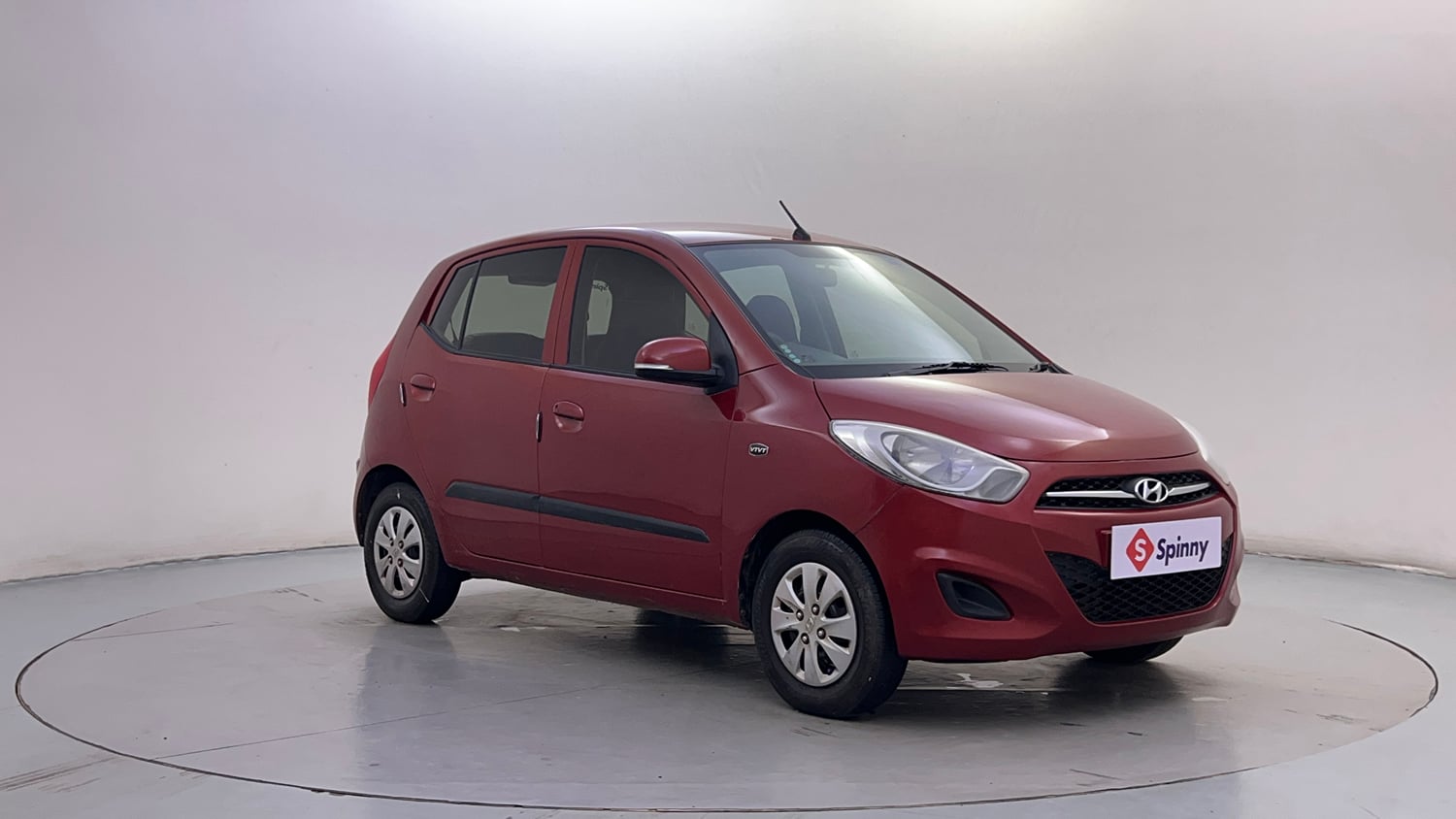 Used 2012 Hyundai i10 Magna 1.2 Kappa2 Petrol Manual exterior RIGHT FRONT CORNER VIEW